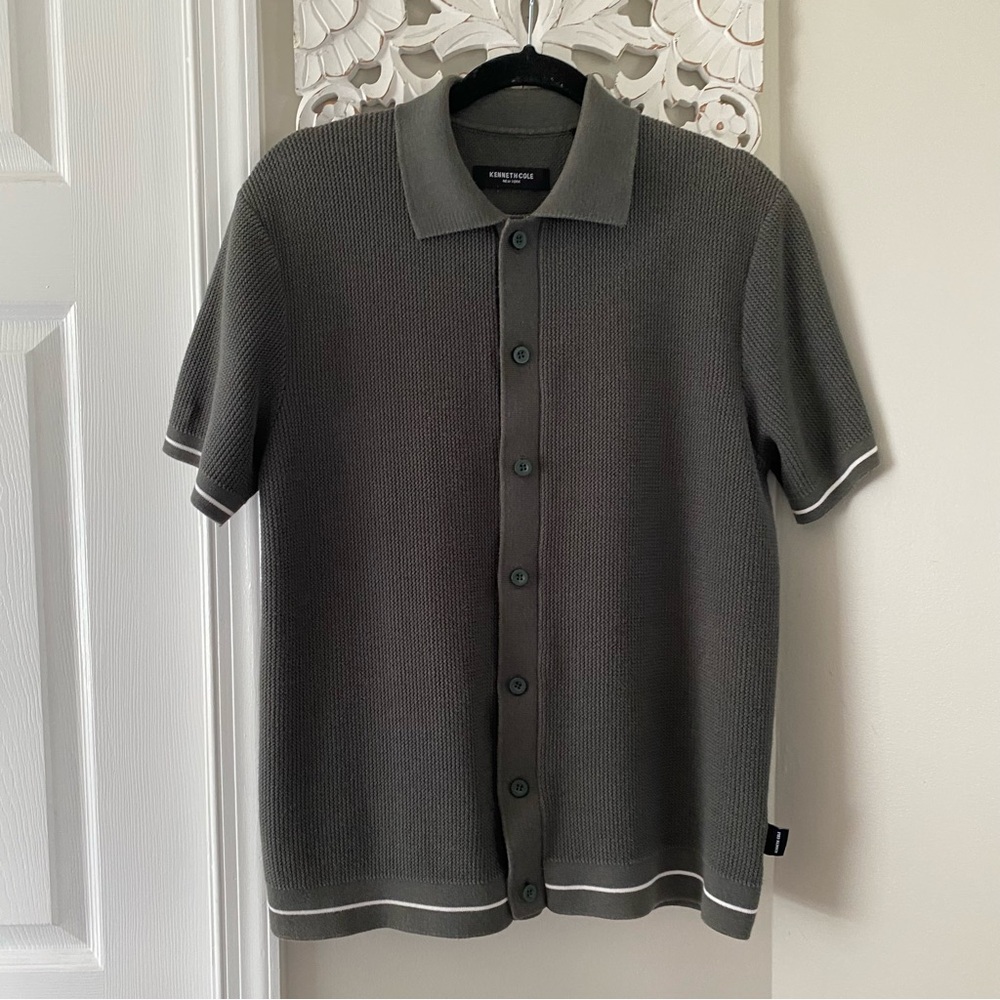Kenneth Cole New York Charcoal Gray Short-Sleeve Button Cardigan